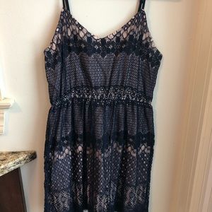 D’CLOSET  lace dress